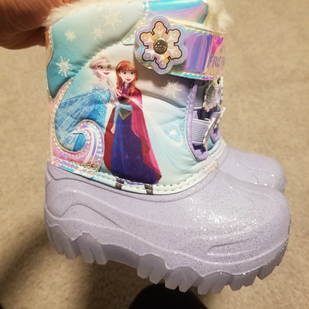Disney Frozen light up boots - Picture 7 of 7